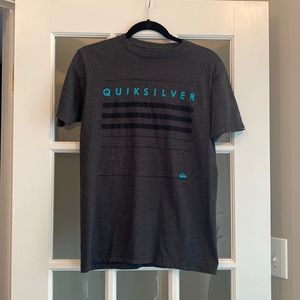 Boys XL Quicksilver Tee